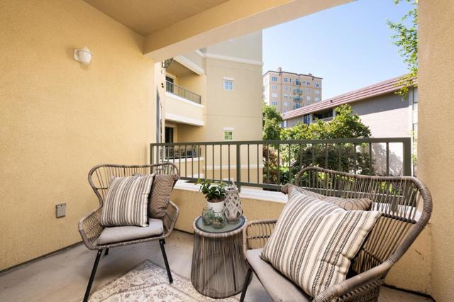 111 Saint Matthews Avenue, San Mateo CA: https://media.crmls.org/mediaz/35a470dd-2270-4617-a08b-264b6cc11045.jpg