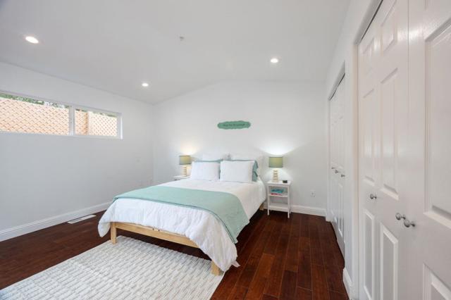 9690 Cabrillo Highway, Moss Beach CA: https://media.crmls.org/mediaz/35a69873-4c05-49e5-a1f8-1ae3677de38e.jpg