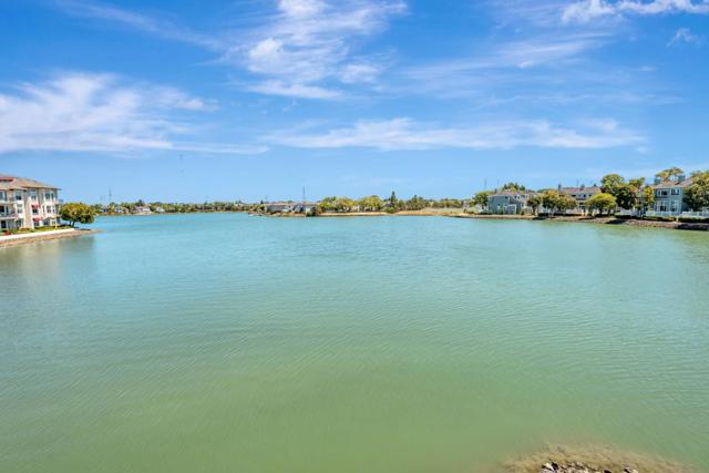 1000 Davit Lane,  CA: https://media.crmls.org/mediaz/35a74a31-4e0f-46ba-a402-73497463a22c.jpg