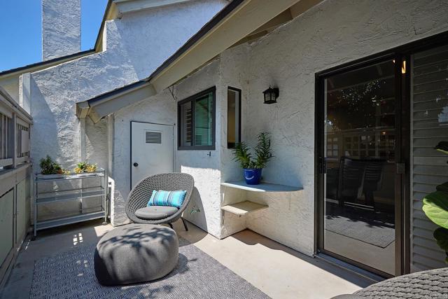 Detail Gallery Image 13 of 28 For 532 1/2 via De La Valle #C,  Solana Beach,  CA 92075 - 2 Beds | 2 Baths