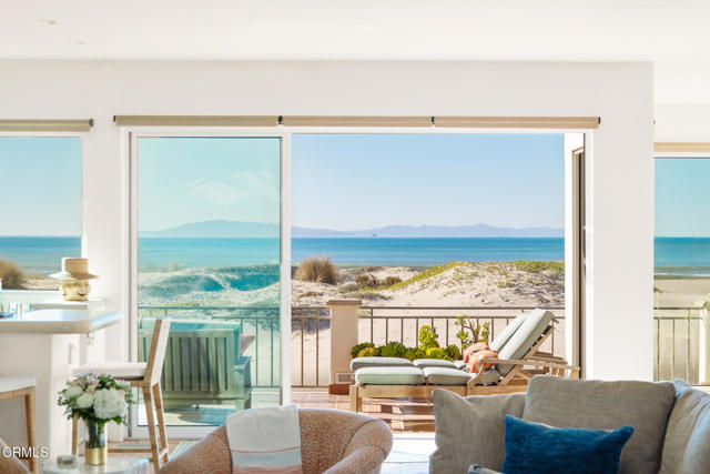 1571 Mandalay Beach Road, Oxnard CA: https://media.crmls.org/mediaz/35a85099-a87e-4dc7-aa94-d27114685c0f.jpg
