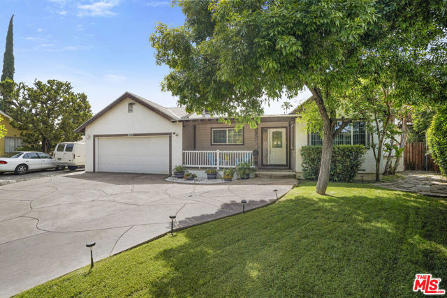 7017 Vicky Avenue, West Hills CA: https://media.crmls.org/mediaz/35a963da-ebd1-44e9-b98c-b34f279d9a0b.jpg
