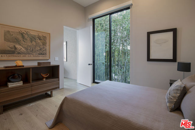 3 Bed Home for Sale in Los Angeles, California