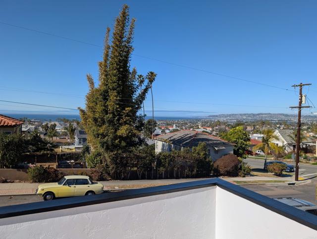 Image 4 of 15 For 1883 Froude Street