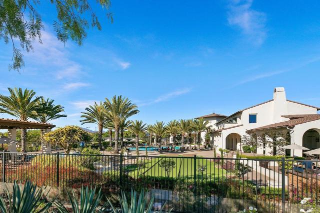 Detail Gallery Image 36 of 39 For 1345 Santa Diana Rd #2,  Chula Vista,  CA 91913 - 4 Beds | 3/1 Baths