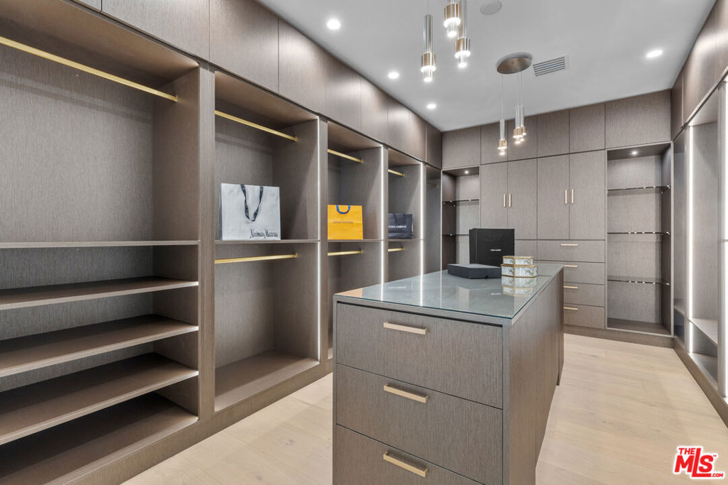 MLS #26689613 image #21