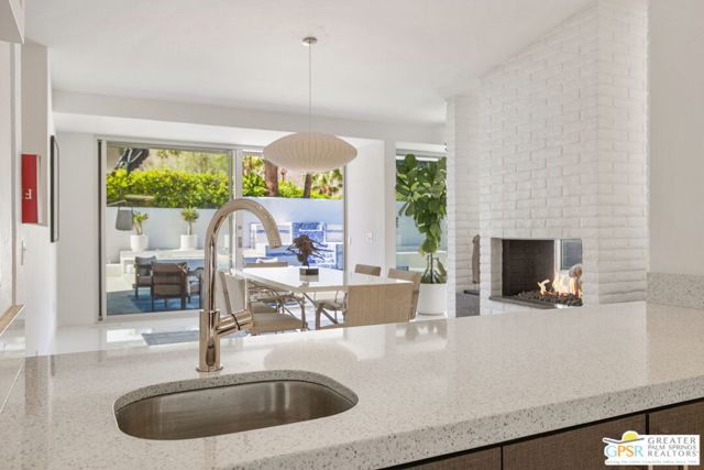 2087 S Toledo Avenue, Palm Springs, CA 92264
