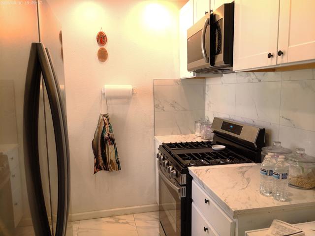 Detail Gallery Image 8 of 58 For 3474 Del Sol Blvd #C,  San Diego,  CA 92154 - 4 Beds | 2 Baths