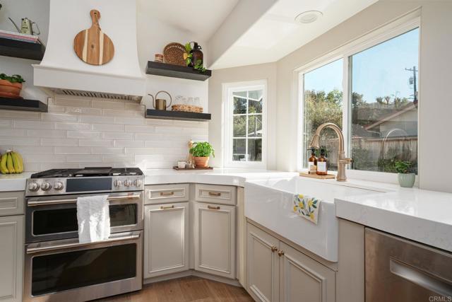 Image 14 of 68 For 1055 Olive Crest Drive