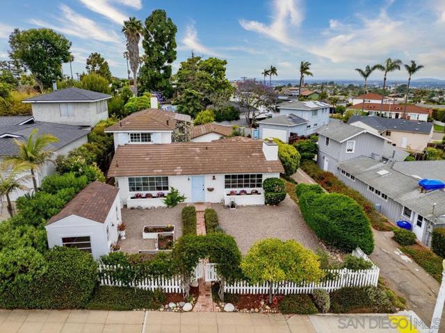 4154 Hill St, San Diego CA: https://media.crmls.org/mediaz/35ad5f3c-bd56-499a-a922-d48abf7afb8f.jpg