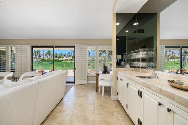 44825 Guadalupe Drive, Indian Wells CA: https://media.crmls.org/mediaz/35ada116-6b8f-4d29-b940-ba4cbbdb61a5.jpg