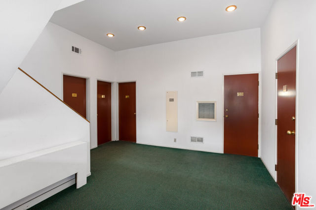  Commercial for Sale in Los Angeles, California