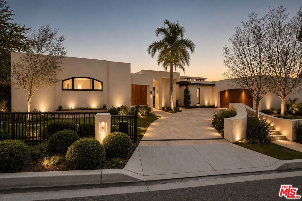 1740 Carla Ridge