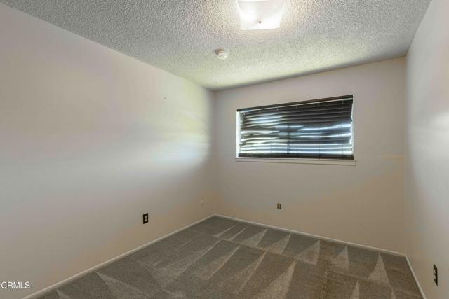 Detail Gallery Image 19 of 26 For 1215 Mckinley Ave, Bakersfield,  CA 93308 - 3 Beds | 2 Baths