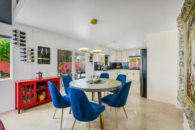 80687 Veranda Lane, Indio CA: https://media.crmls.org/mediaz/35b16d45-eef6-41a6-8ff3-c84901404deb.jpg