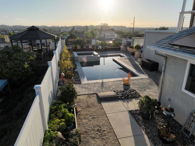 Detail Gallery Image 32 of 64 For 1659 Curry Comb Dr, San Marcos,  CA 92069 - 4 Beds | 3 Baths