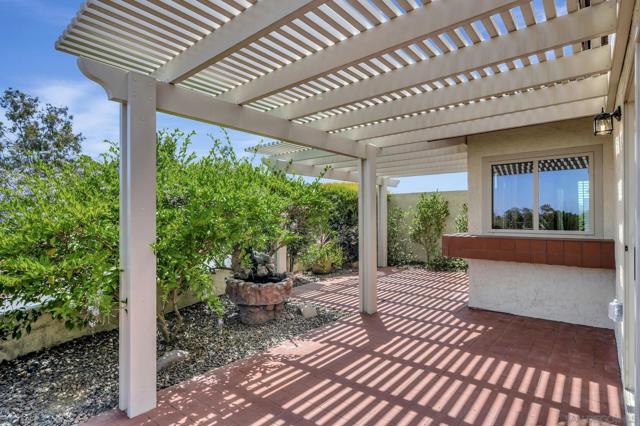 12880 Circulo Dardo, San Diego CA: https://media.crmls.org/mediaz/35b40608-50df-439a-a594-81514245ccdc.jpg