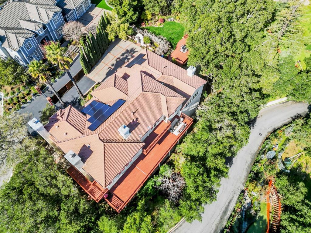 https://media.crmls.org/mediaz/35b40698-0a2a-4298-ab75-5825d88aa7e0.jpg?preset=X-Large