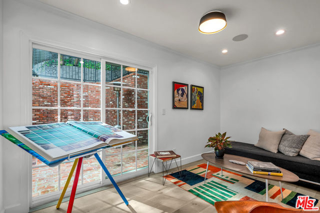 751 Westholme Avenue, Los Angeles CA: https://media.crmls.org/mediaz/35b415b8-4a7d-4998-9583-15f80c223d89.jpg