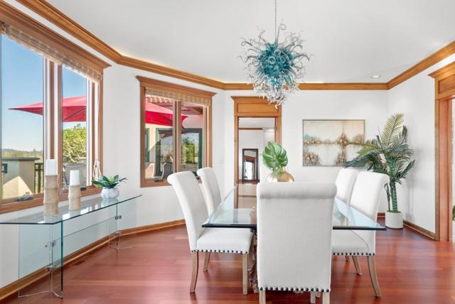 17 Kite Hill Road, Santa Cruz CA: https://media.crmls.org/mediaz/35b436e9-3368-4204-99a0-b92fc85cd1c3.jpg