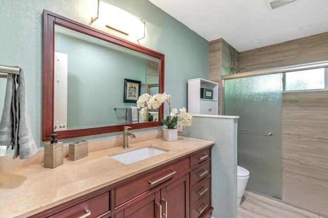 10260 Lucky Court, Gilroy CA: https://media.crmls.org/mediaz/35b4bc4d-94b9-44ca-b349-7473281ccdf1.jpg