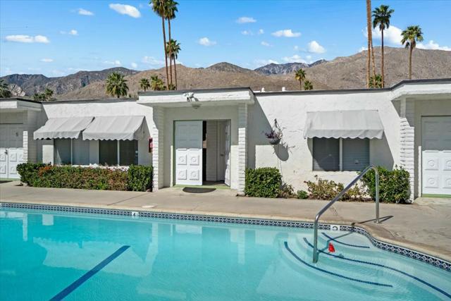 1595 S Indian Trail, Palm Springs CA: https://media.crmls.org/mediaz/35b52317-a84e-4aa3-b386-06b7f5863217.jpg