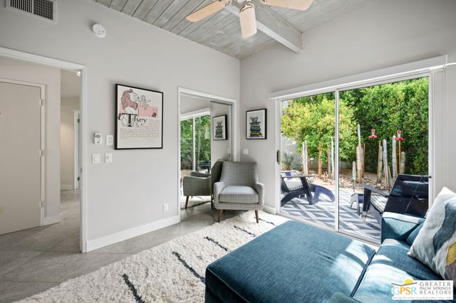 1155 E Paseo El Mirador, Palm Springs CA: https://media.crmls.org/mediaz/35b535b2-ea1c-4575-bc8b-f8f0b21c26d9.jpg