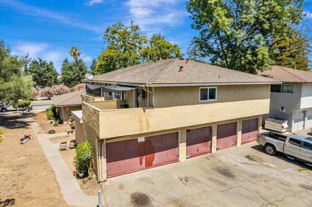 1990 Southwest Expressway, San Jose CA: https://media.crmls.org/mediaz/35b60679-1c9c-41f1-97c5-858475fabb74.jpg