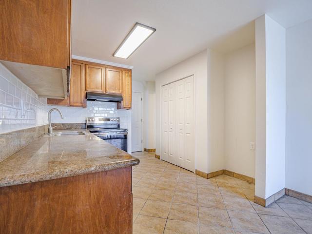 914 Acosta Plaza, Salinas CA: https://media.crmls.org/mediaz/35b6abcf-2d87-4c30-8026-de3ec0d8c4ba.jpg