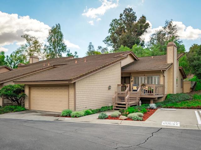1833 Wintergreen Gln, Escondido CA: https://media.crmls.org/mediaz/35b6e157-5c51-44f1-8767-07581caa61ad.jpg
