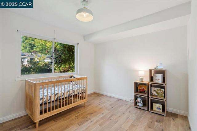 42 Freitas Dr, Moraga CA: https://media.crmls.org/mediaz/35b709e9-279c-4e31-b409-032f5fa22493.jpg