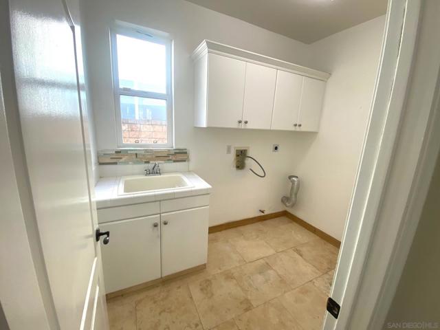 5517 Rabbit Ridge Road, San Diego CA: https://media.crmls.org/mediaz/35b738b8-01bd-4a42-ac62-d4761f51cce3.jpg