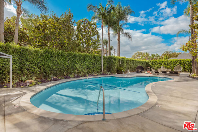 345 Pioneer Drive, 1805 photo 36