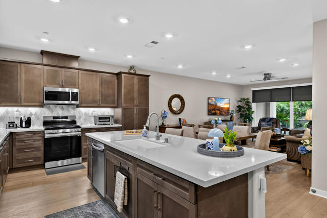 4117 Via Carrara #2, Palm Desert, CA 92260