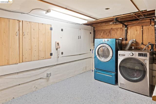 Image 41 of 58 For 685 Calmar Ave