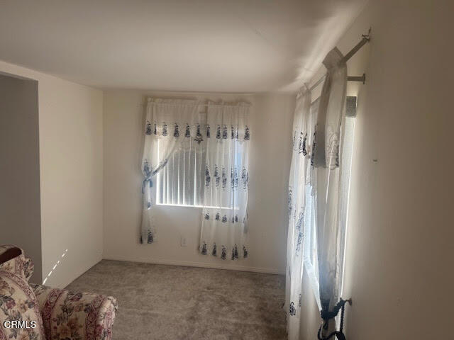 Detail Gallery Image 4 of 5 For 2001 Geneva Way, Oxnard,  CA 93035 - 4 Beds | 4 Baths