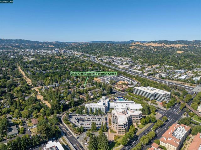 2730 Oak Rd, Walnut Creek CA: https://media.crmls.org/mediaz/35b9b6e6-f4bd-4c4f-845c-eb1de2dee4db.jpg