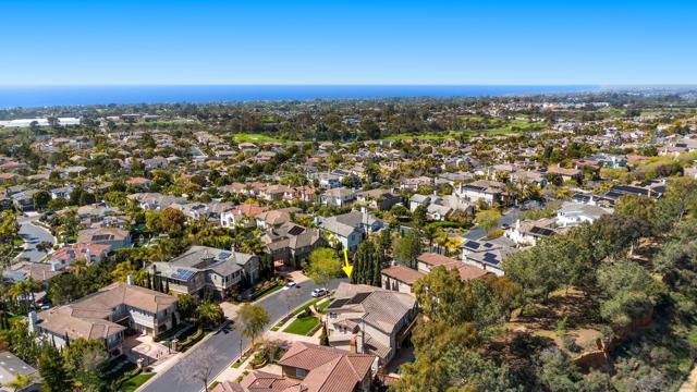 571 Lynwood Dr, Encinitas CA: https://media.crmls.org/mediaz/35ba440c-069d-4aa5-b489-1972922139d7.jpg