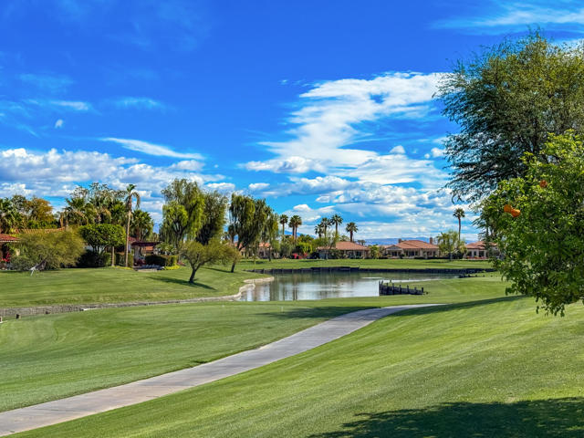 79640 Citrus, La Quinta CA: https://media.crmls.org/mediaz/35ba9fcc-e90b-46a9-b71f-5e2315d6fef7.jpg