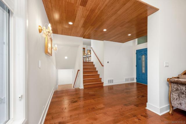 Image 32 of 50 For 7901 Avenida Kirjah  Apn: 346-8