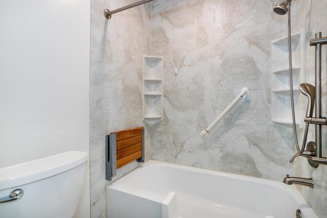 Detail Gallery Image 15 of 25 For 2639 Pirineos Way #234,  Carlsbad,  CA 92009 - 2 Beds | 2 Baths