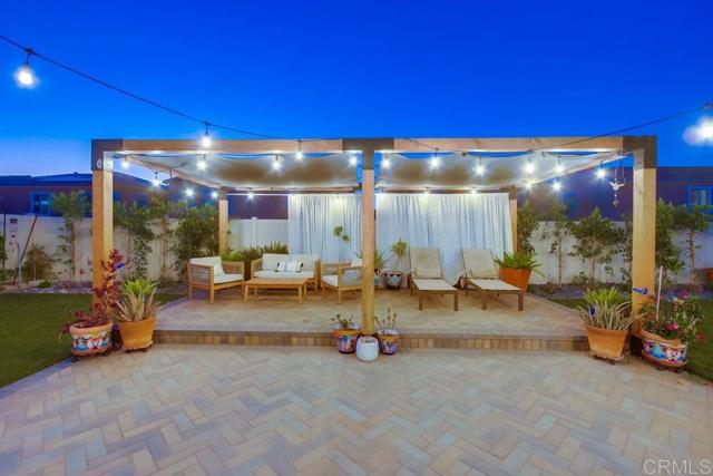 Detail Gallery Image 8 of 36 For 1732 Paterna Dr, Chula Vista,  CA 91913 - 5 Beds | 5/1 Baths