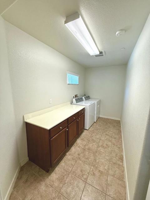 2726 Holly Street, San Pablo CA: https://media.crmls.org/mediaz/35bd123f-2113-48ef-8cb4-c549f77f0d0b.jpg