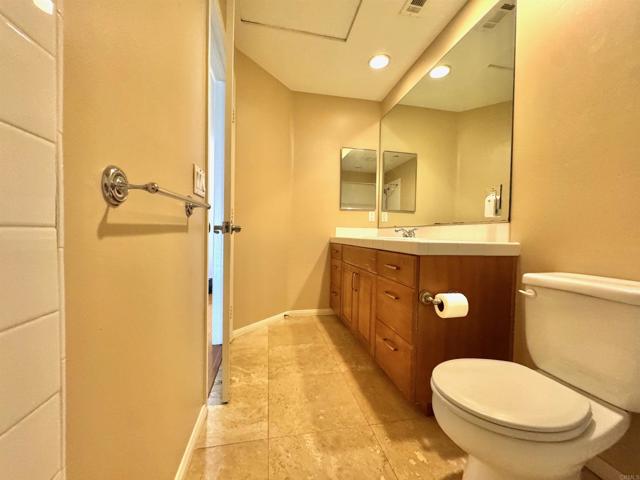 Detail Gallery Image 49 of 73 For 535 F Ave #4,  Coronado,  CA 92118 - 3 Beds | 2 Baths