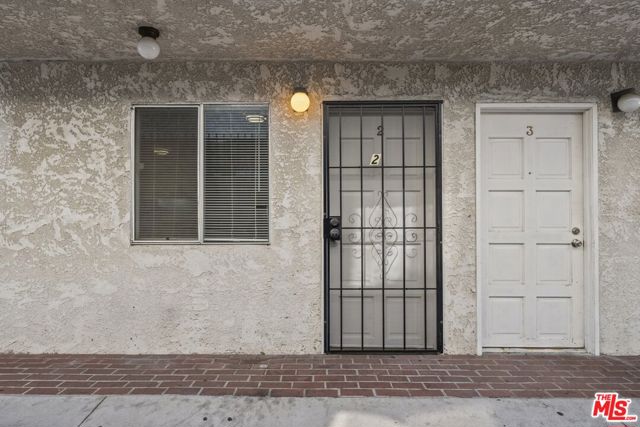 14333 Haynes Street, Van Nuys CA: https://media.crmls.org/mediaz/35be7c39-2fc8-4350-954b-cb02c38077d5.jpg