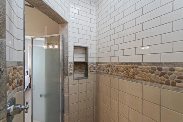 515 N Acacia Ave, Solana Beach CA: https://media.crmls.org/mediaz/35bed424-05e8-41b2-b0d5-fcdf63fdeb0b.jpg