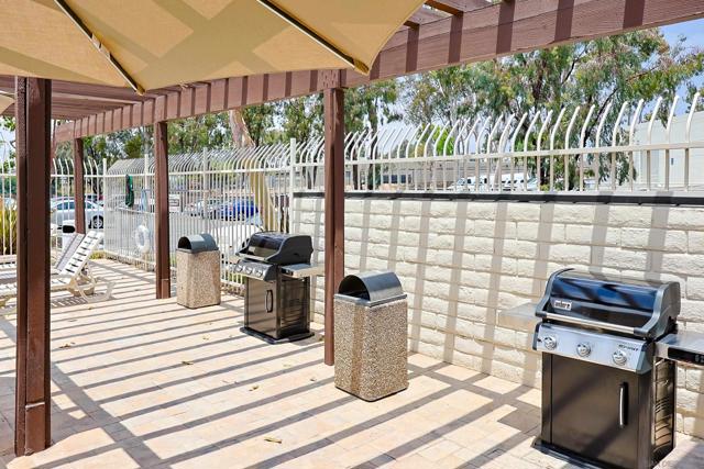 3454 Castle Glen Dr., San Diego CA: https://media.crmls.org/mediaz/35befc8b-6761-40f0-89e8-88db319e110e.jpg