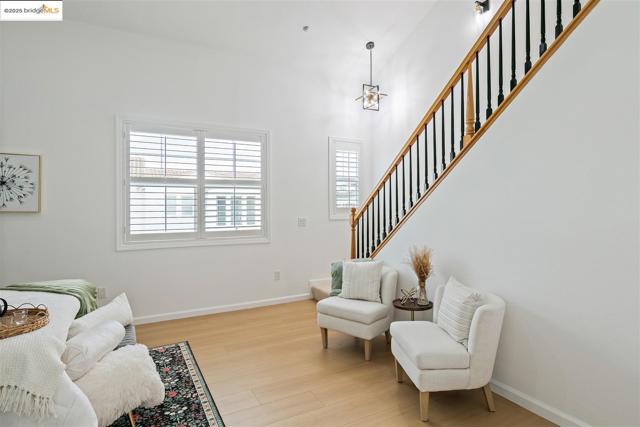 4153 Clarinbridge Cir, Dublin CA: https://media.crmls.org/mediaz/35c06a6c-3eb0-40a9-92e5-ea5935f1e421.jpg