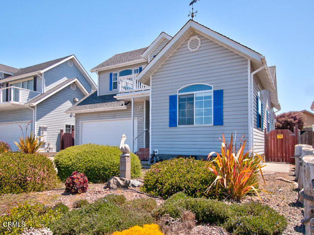 924 Glass Beach Drive, Fort Bragg CA: https://media.crmls.org/mediaz/35c08989-f302-431c-b25d-92aba67d2aa6.jpg