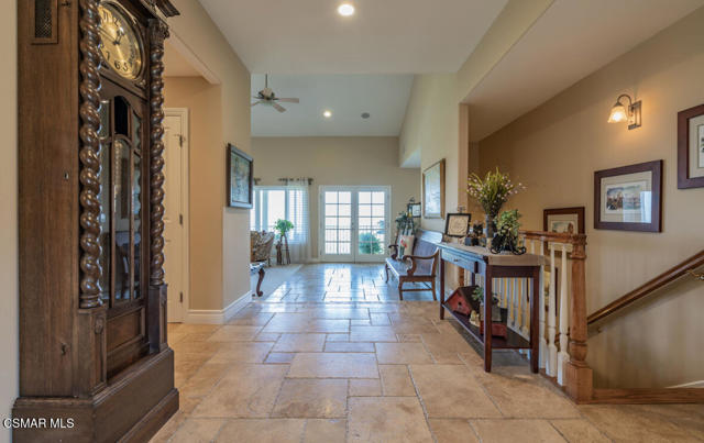 1029 Alta Vista Road, Simi Valley CA: https://media.crmls.org/mediaz/35c0fbb9-d542-45ca-8214-d6004d6bfbee.jpg